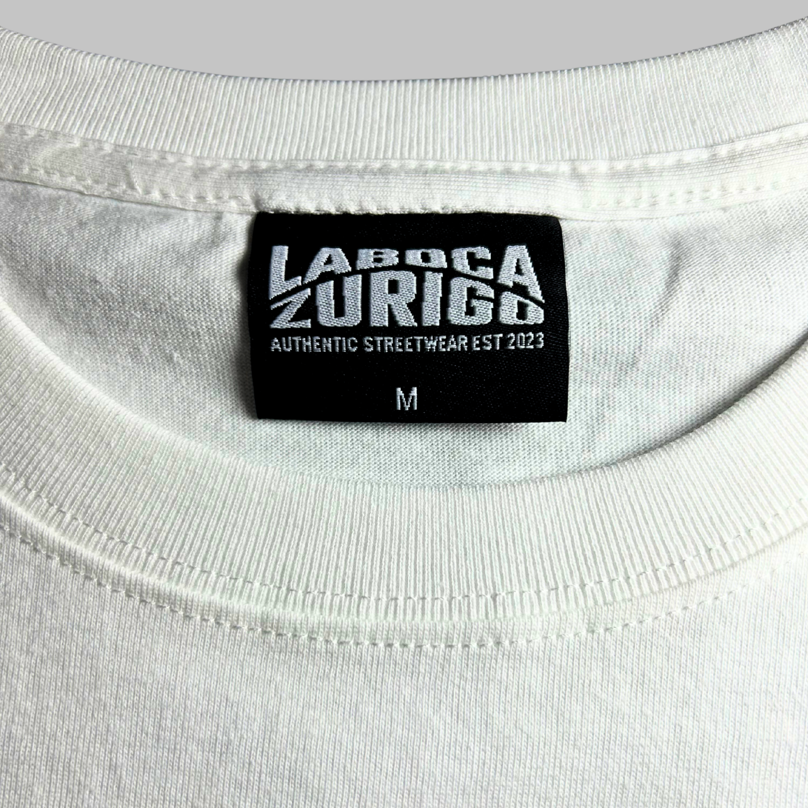 Straight Outta Zurigo T-Shirt - Playa Edition (Weiss/Züri-Blau)